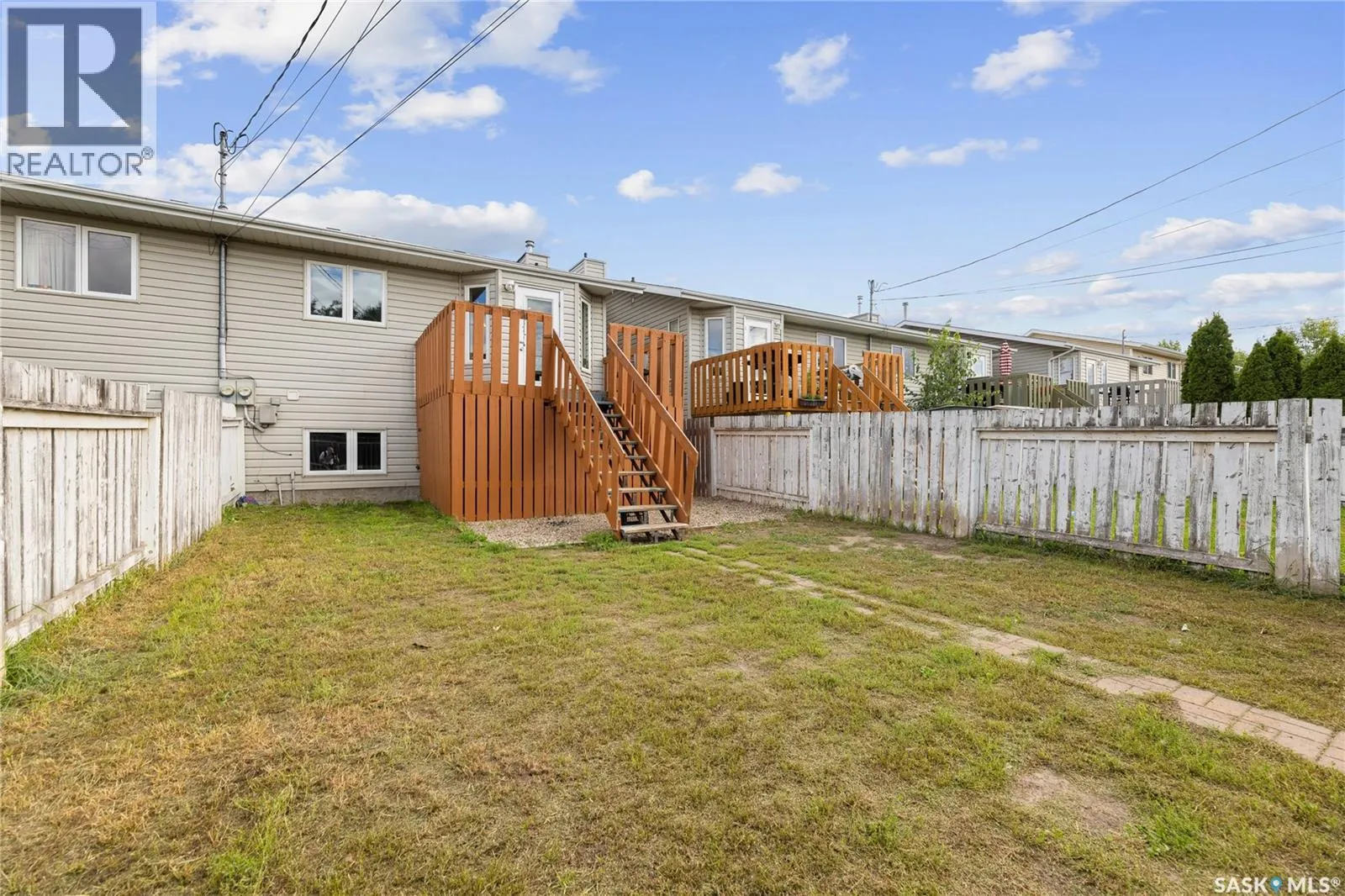 210 Hedley STREET
