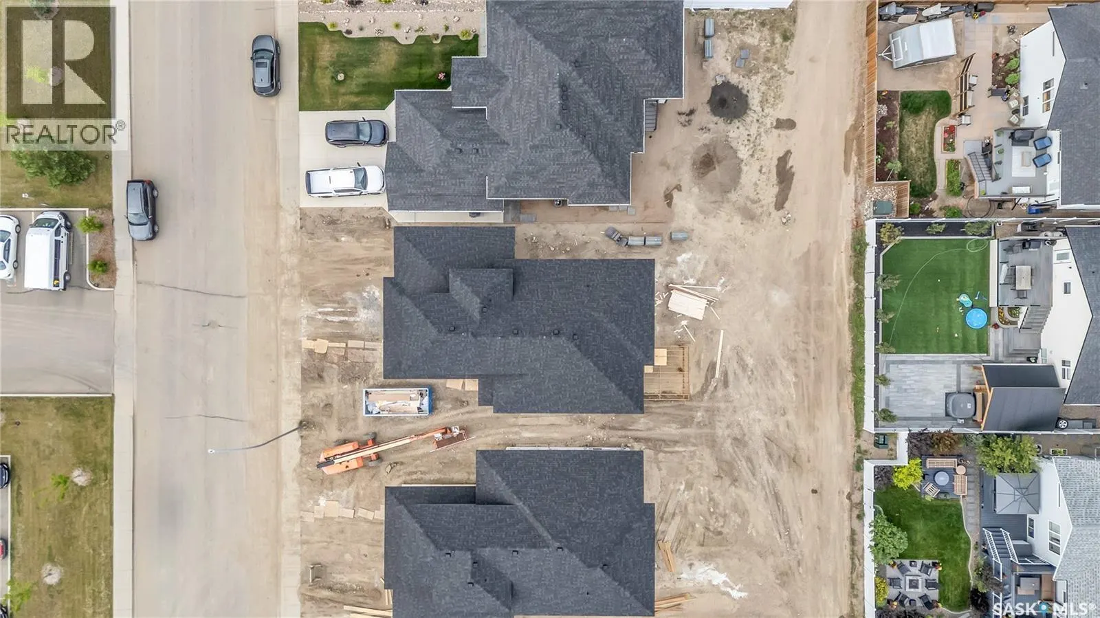 608 Ballesteros CRESCENT