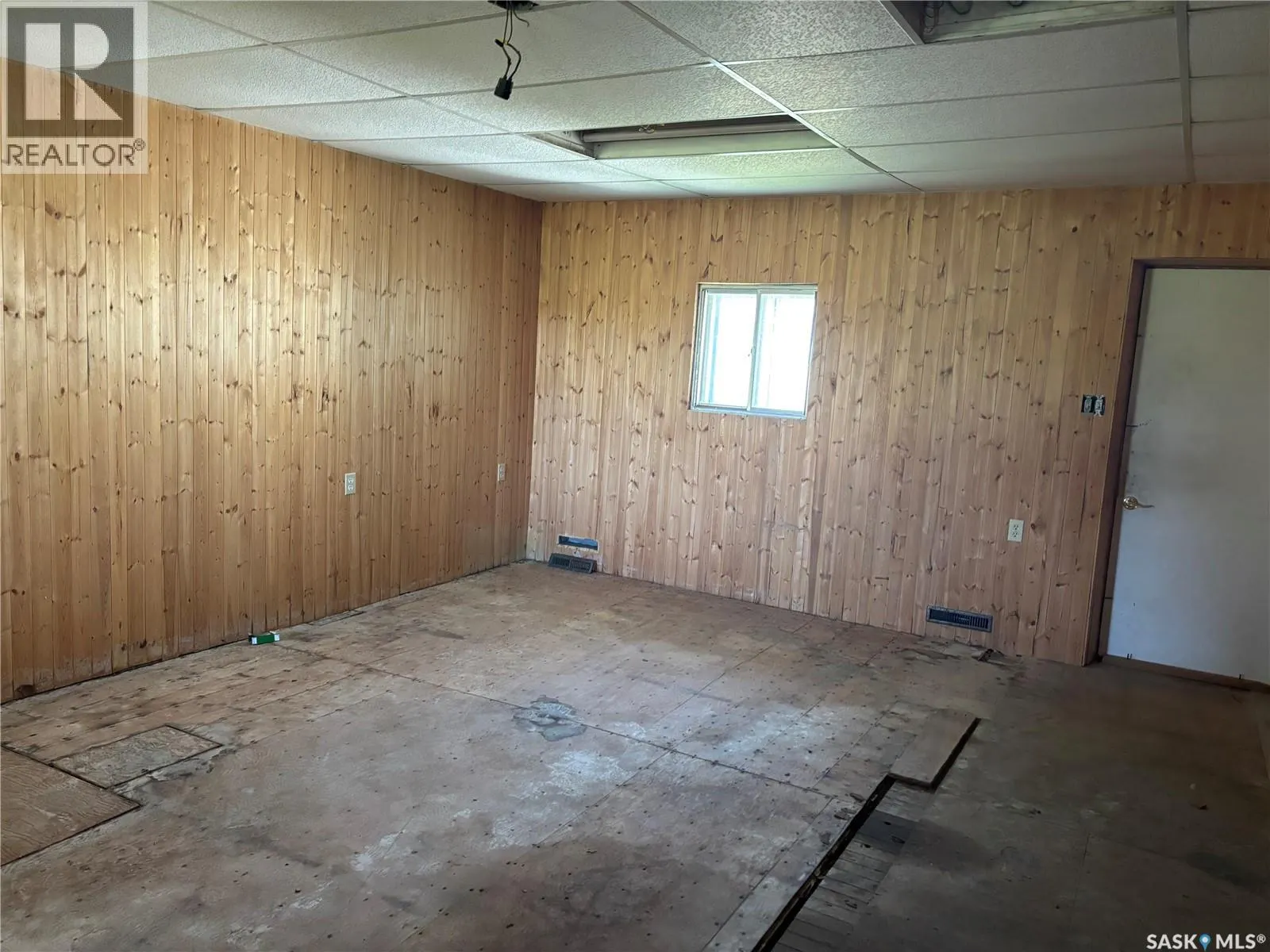Barabe Acreage