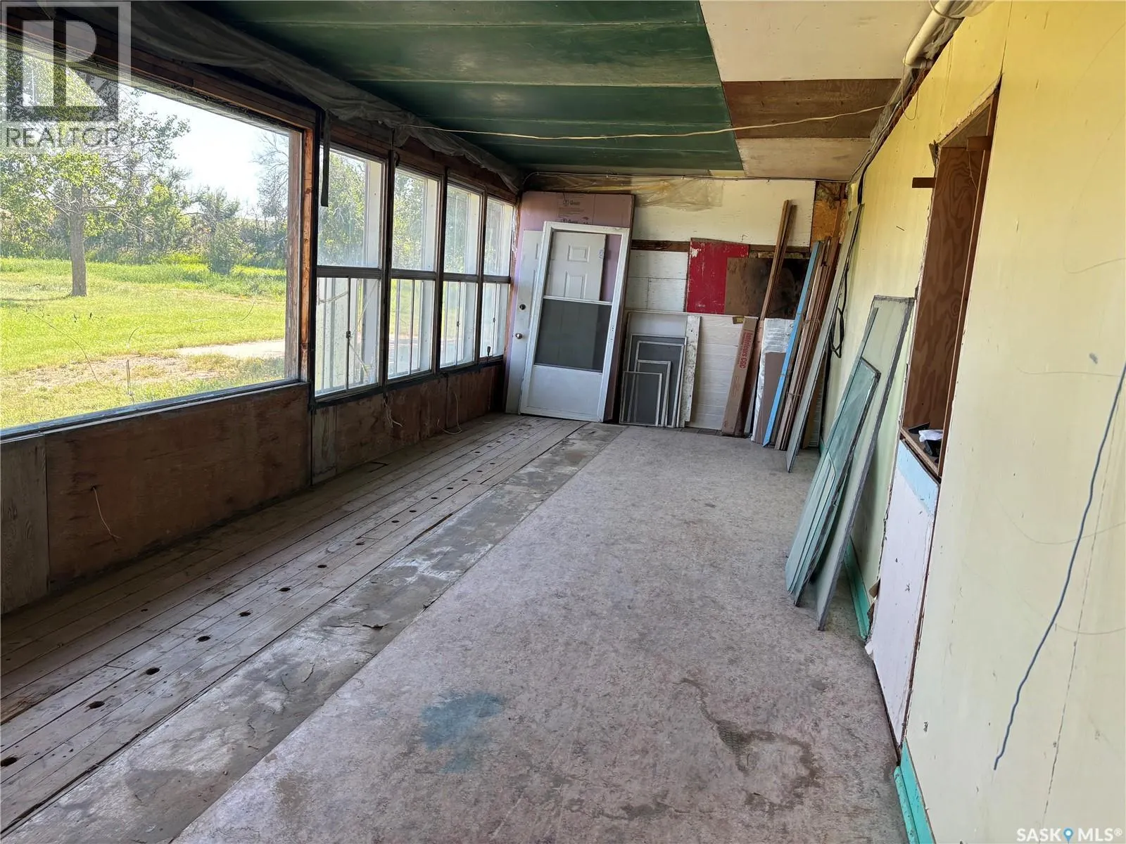 Barabe Acreage