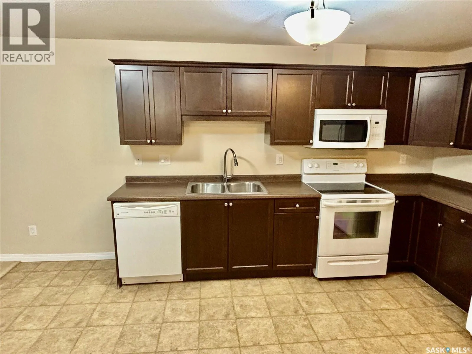 6202 112 Willis CRESCENT
