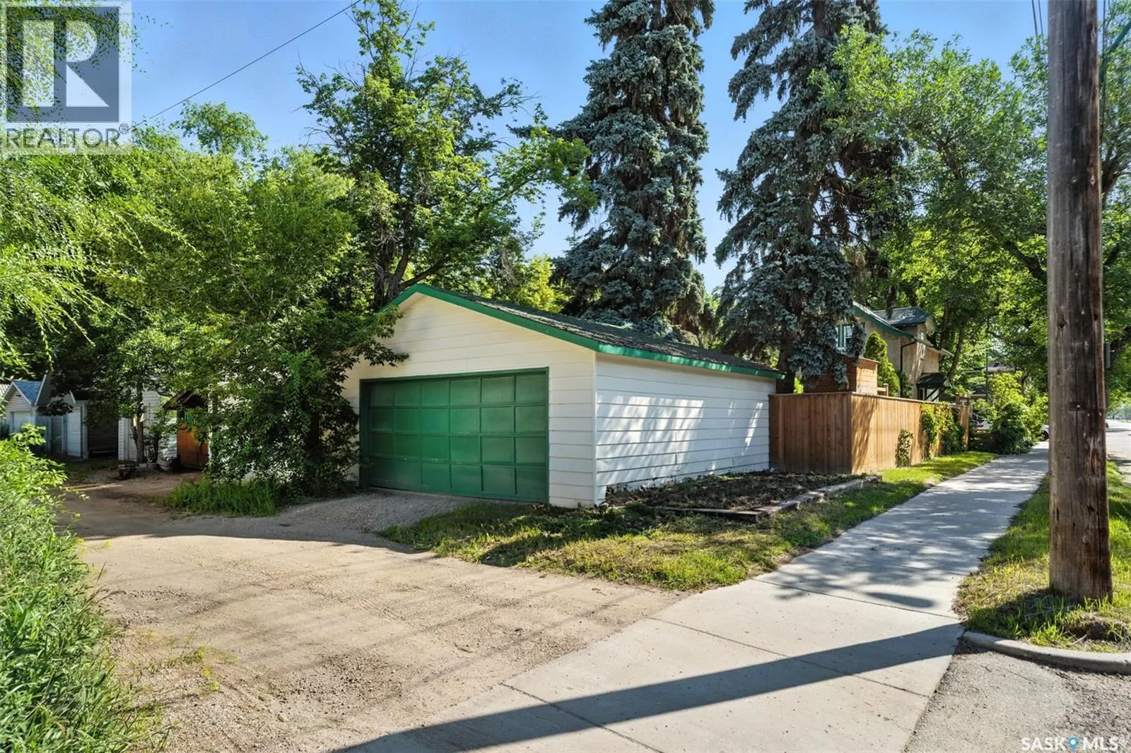 1020 Eastlake AVENUE