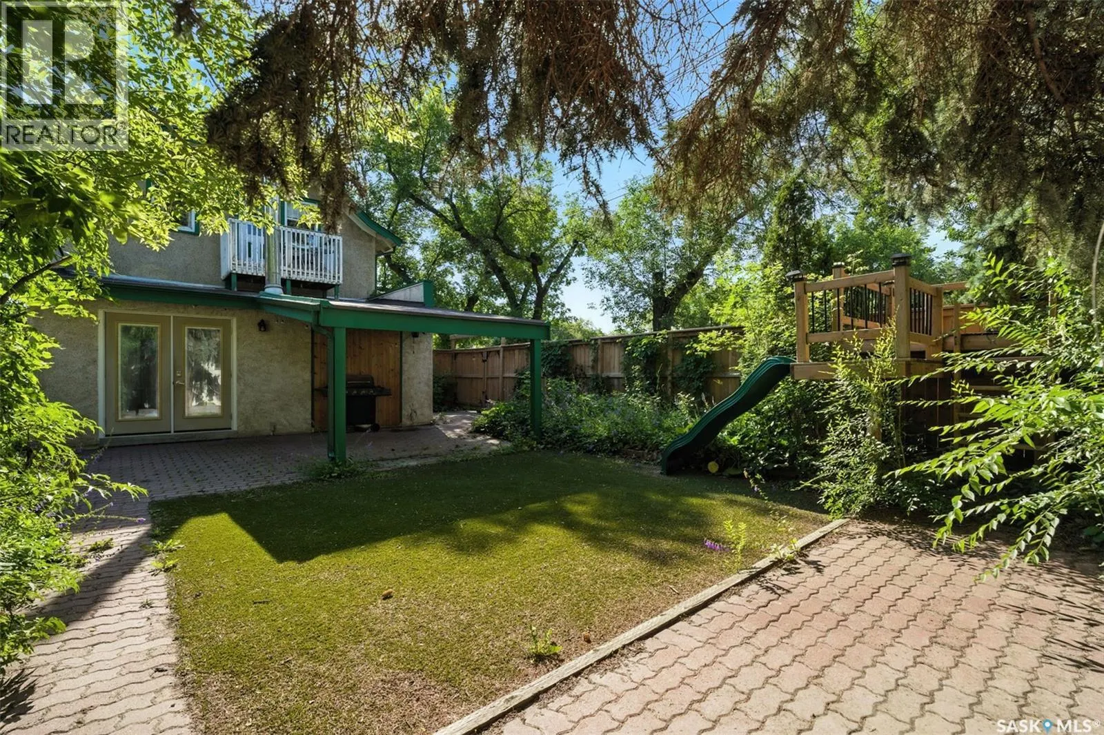 1020 Eastlake AVENUE