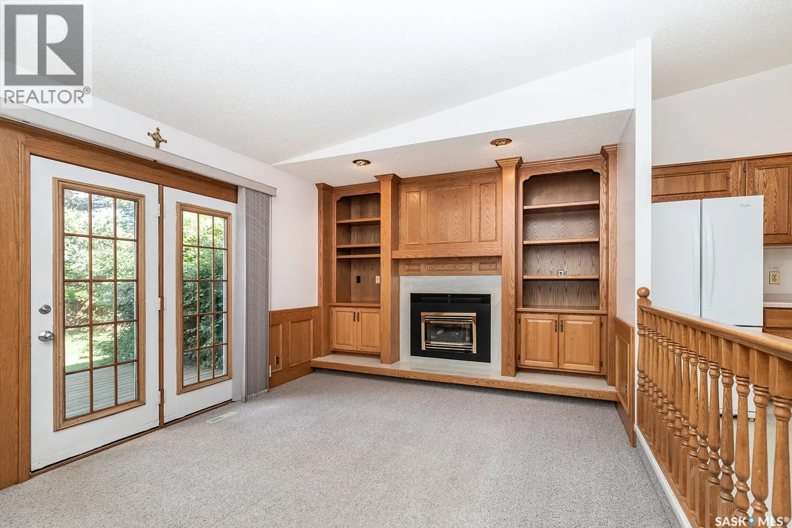 634 Nesslin CRESCENT