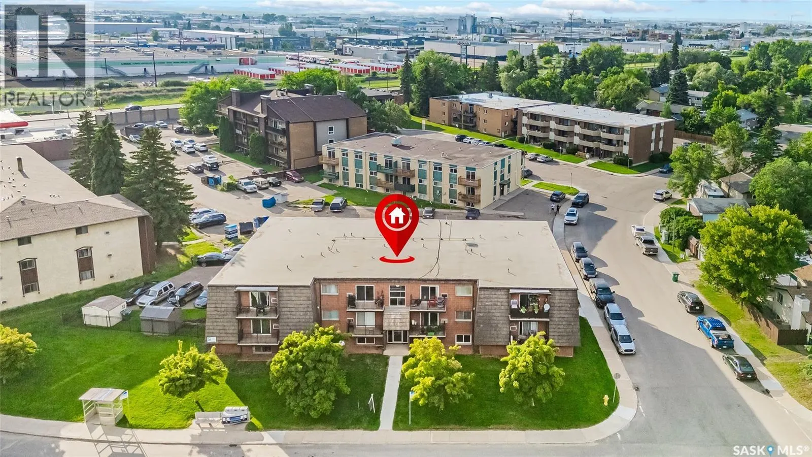 11 20 Assiniboine DRIVE