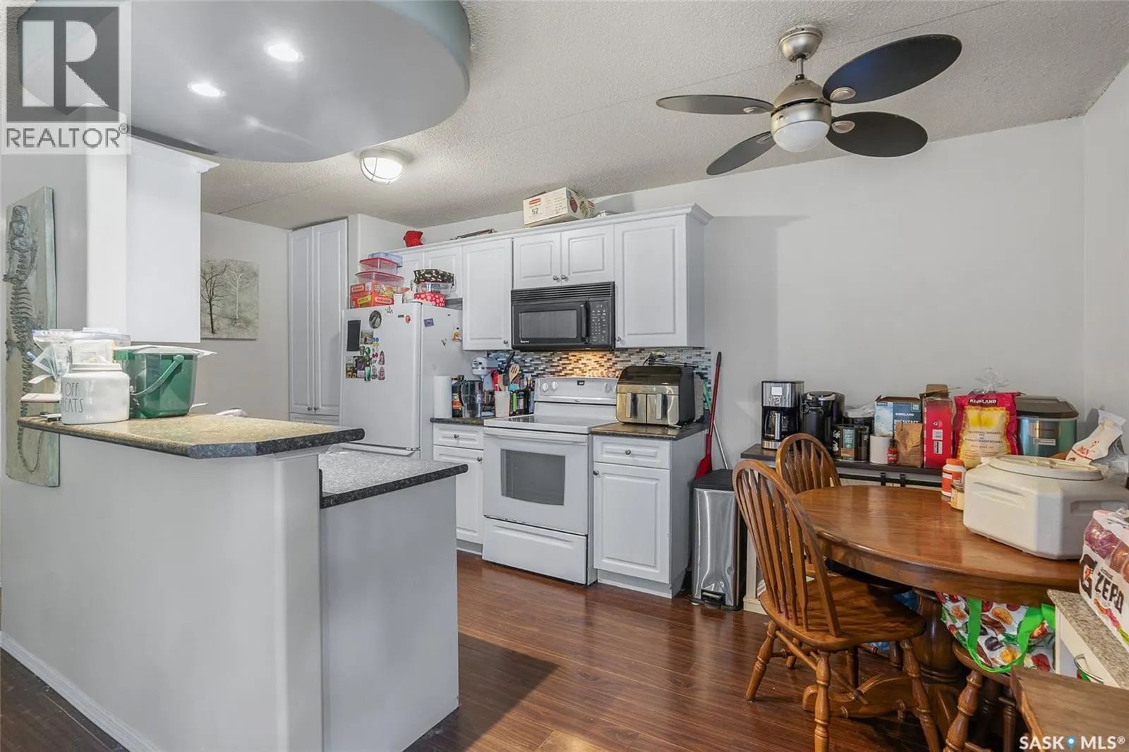 11 20 Assiniboine DRIVE