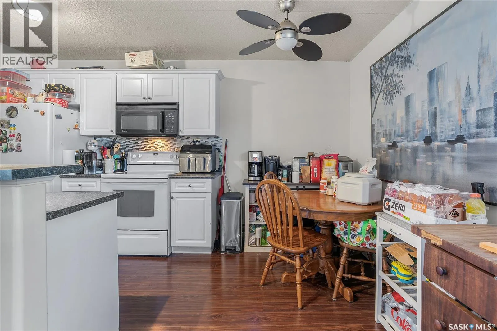 11 20 Assiniboine DRIVE