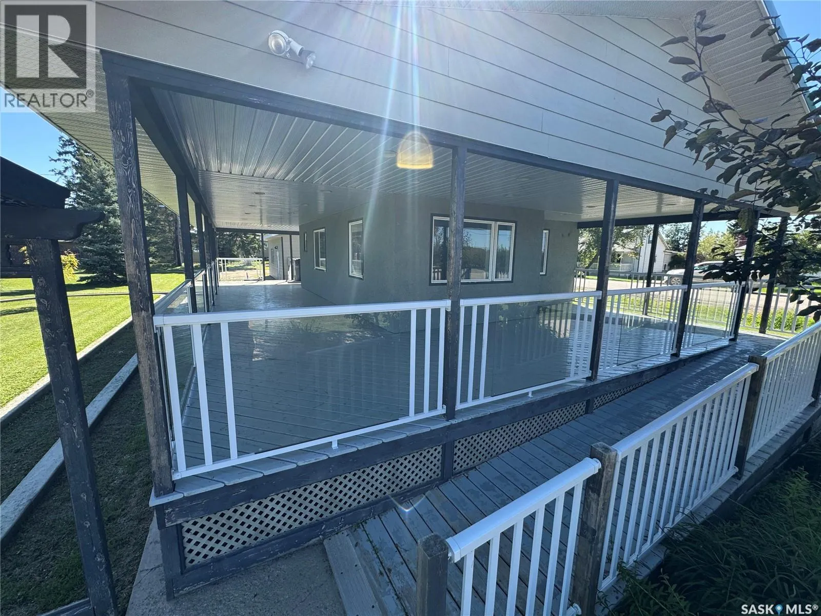 217 Railway AVENUE