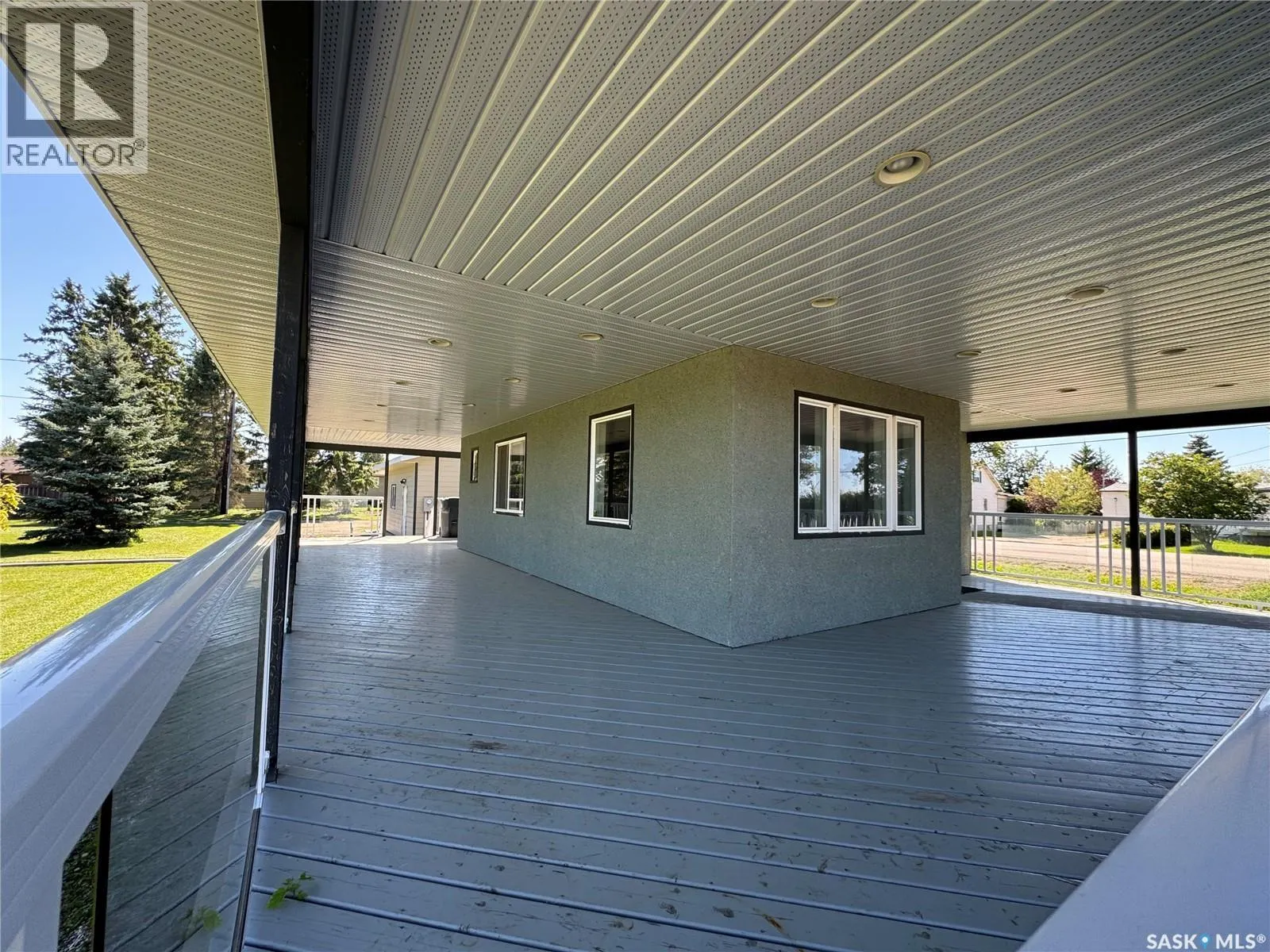 217 Railway AVENUE
