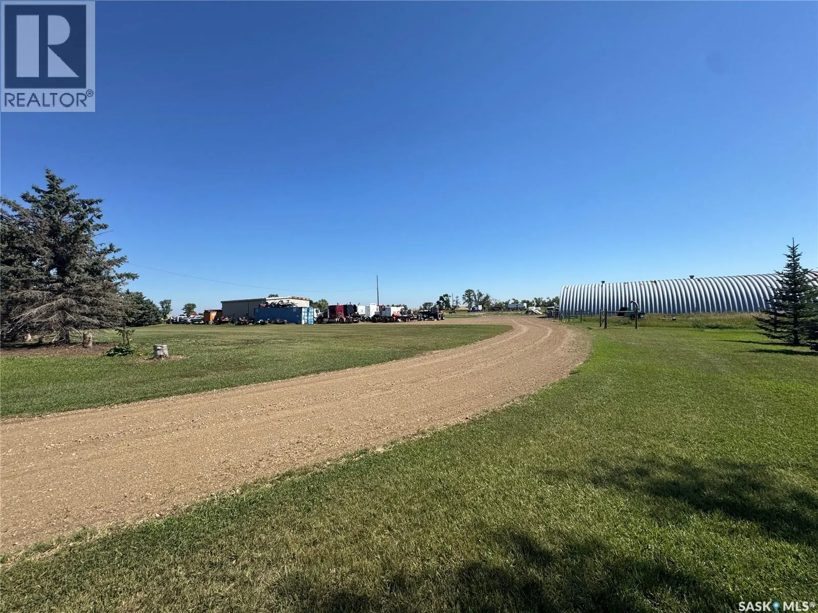 Acreage near white cap