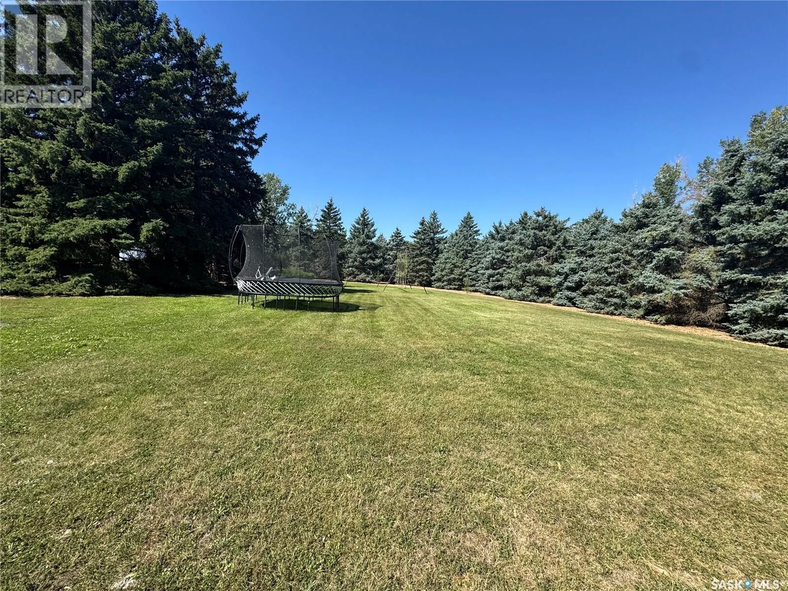 Acreage near white cap