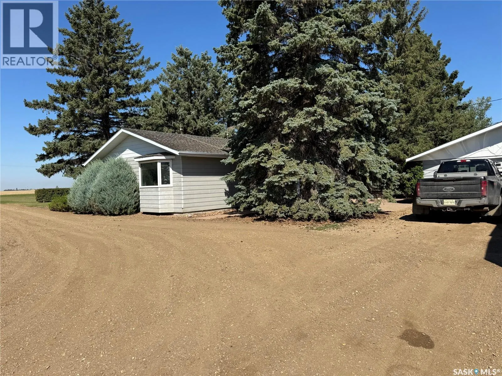 Acreage near white cap