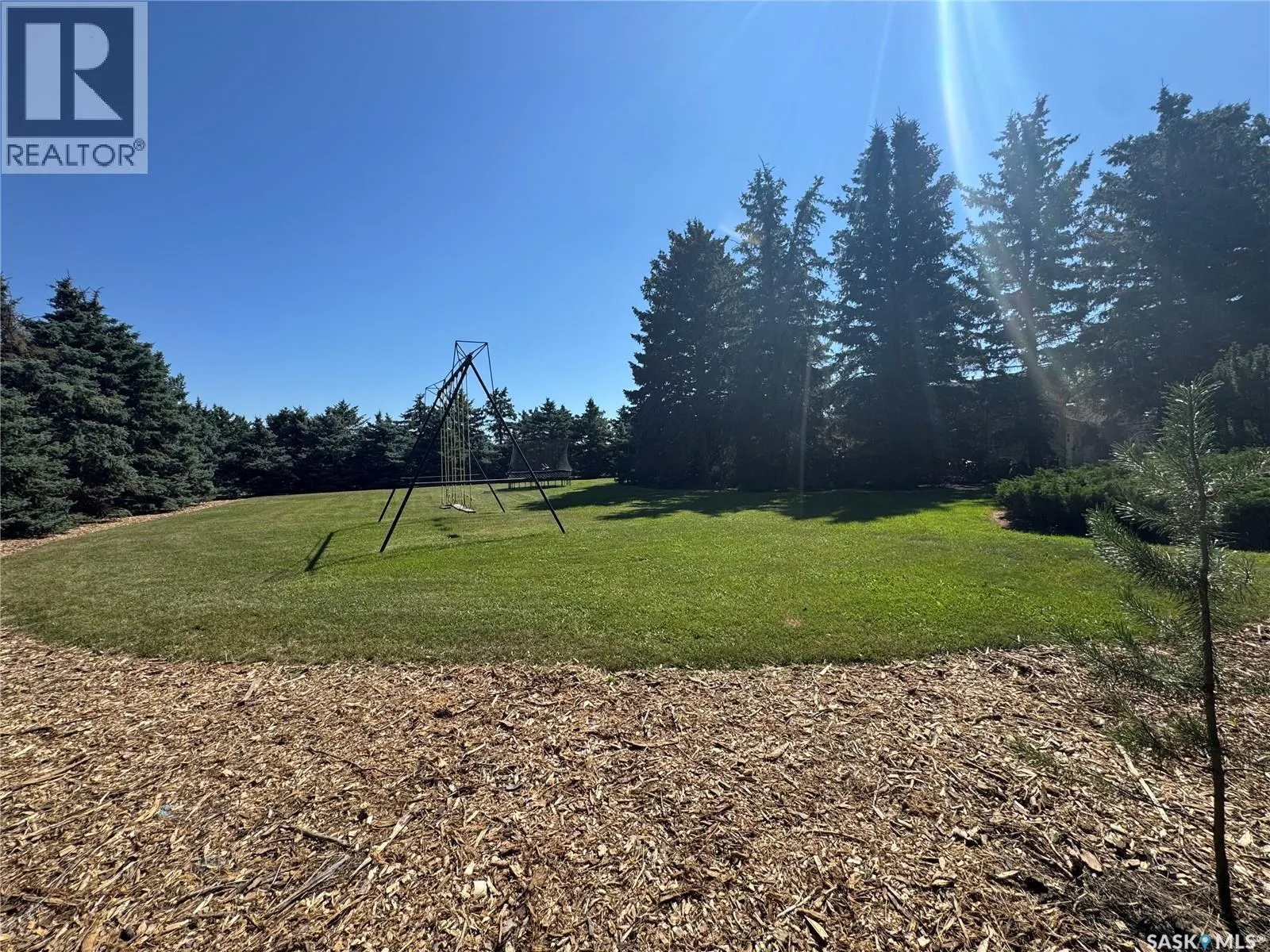 Acreage near white cap