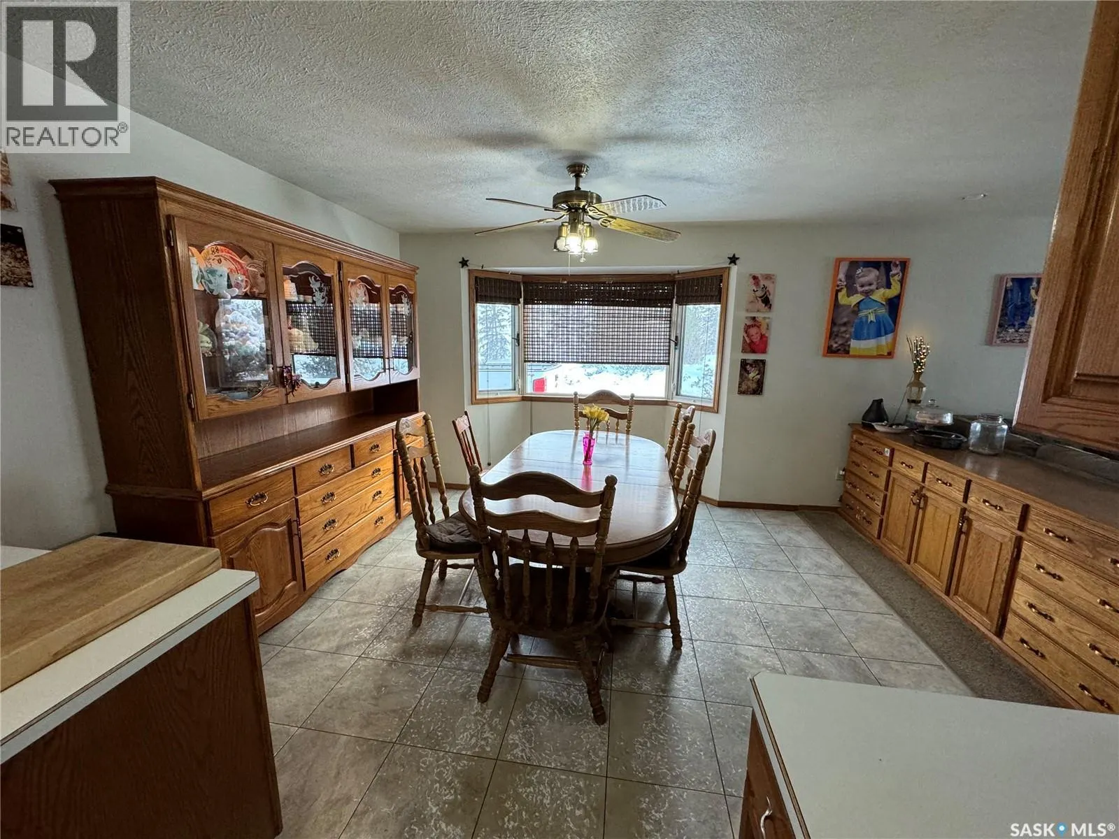 Acreage near white cap