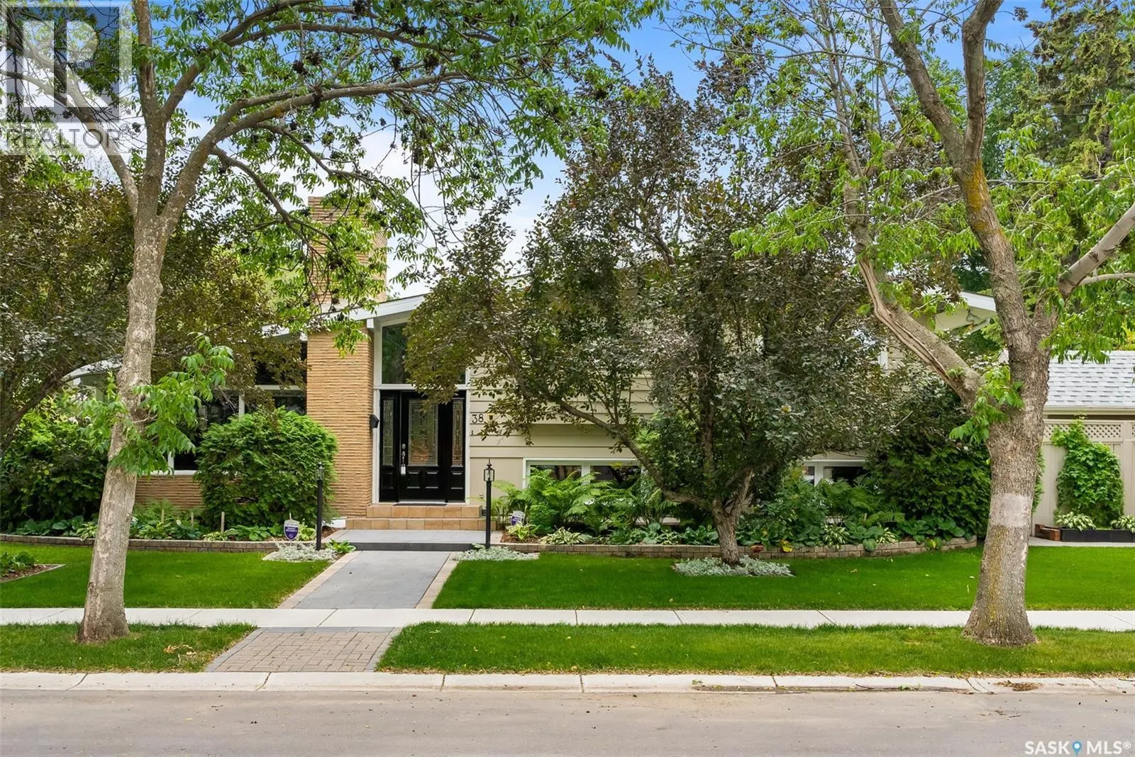 38 Calder CRESCENT