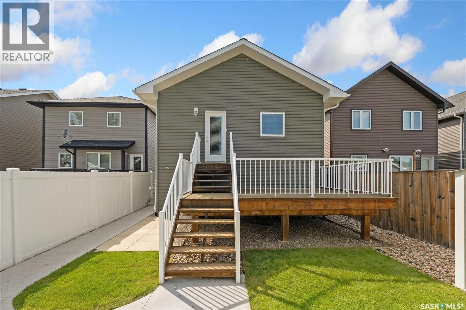 118 Childers CRESCENT