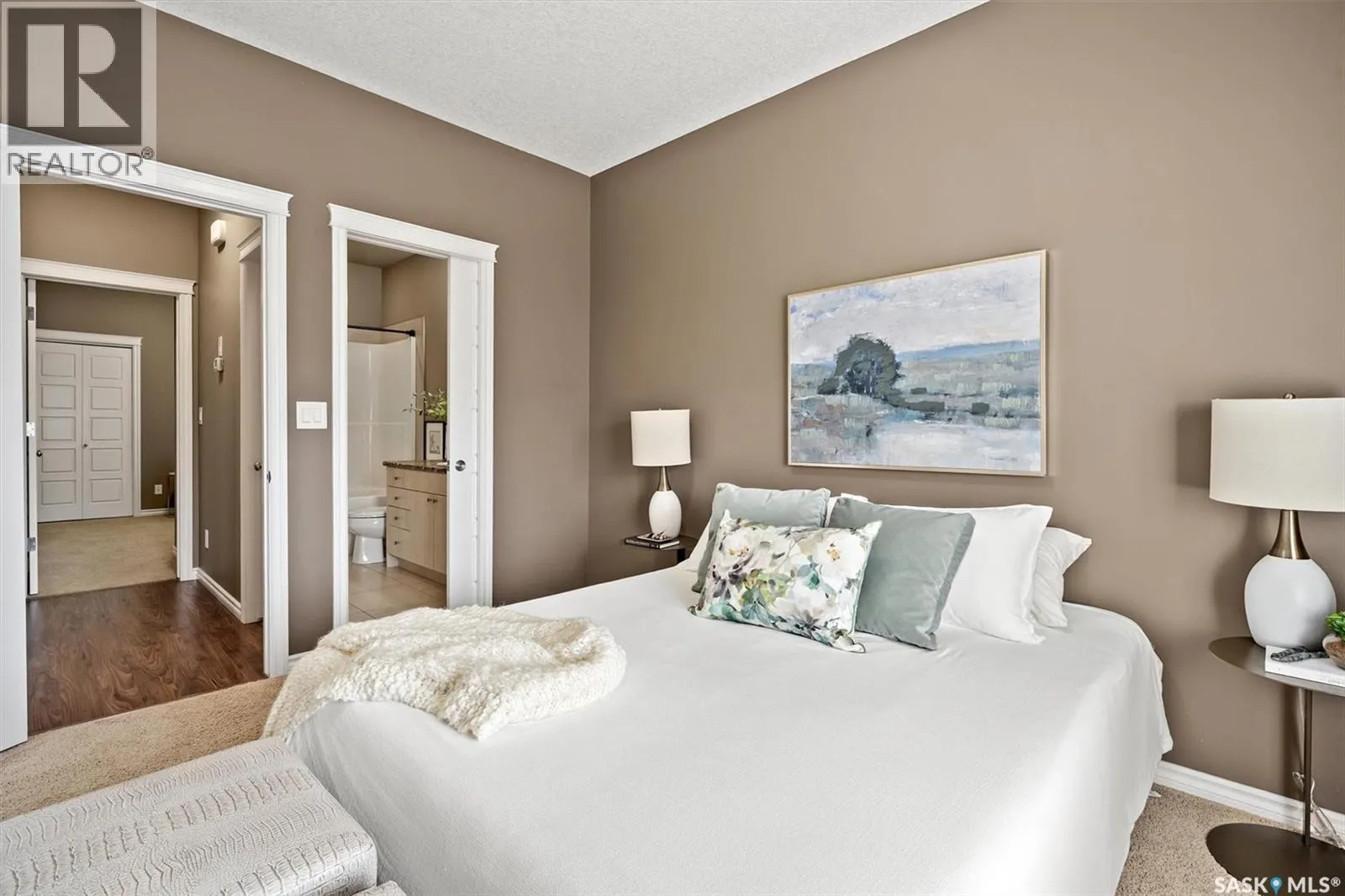 118 Childers CRESCENT