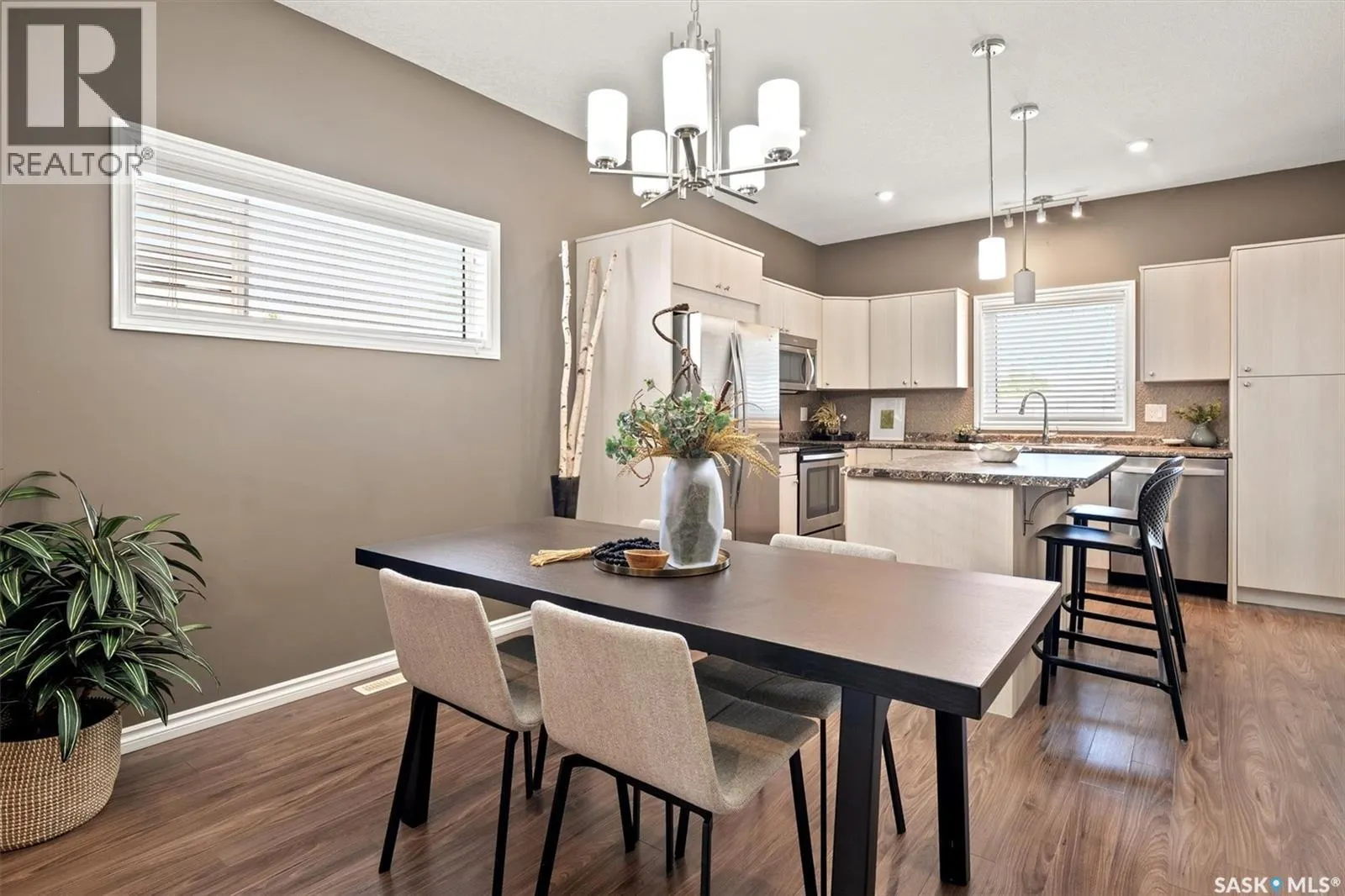 118 Childers CRESCENT