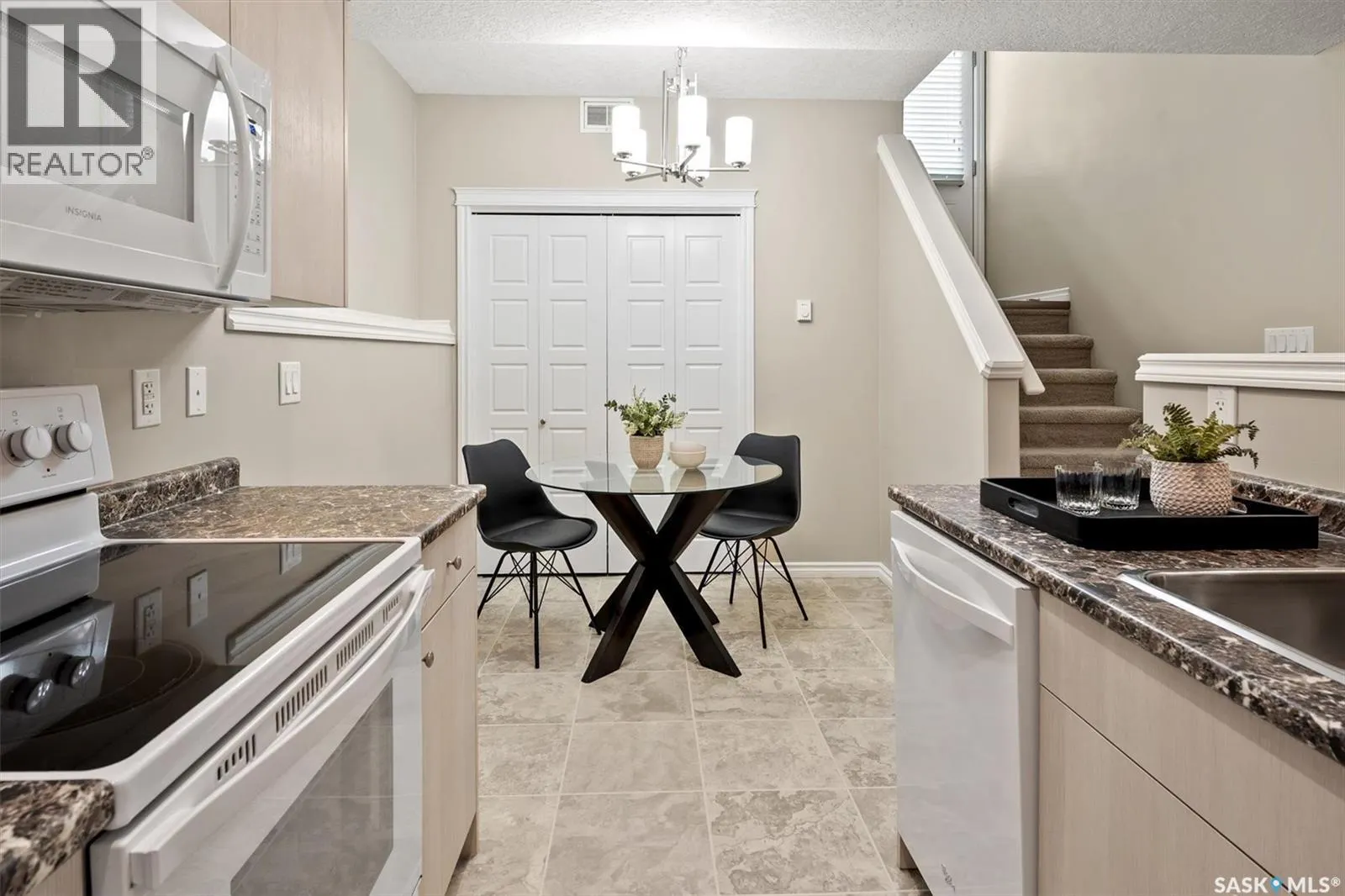118 Childers CRESCENT