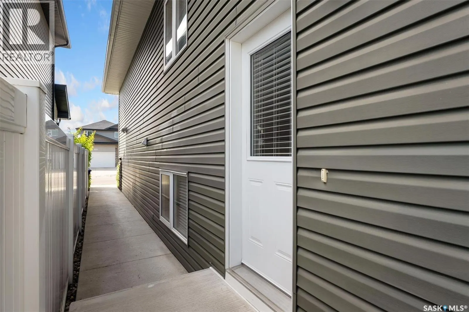 118 Childers CRESCENT
