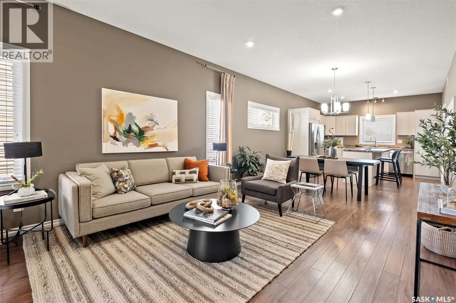 118 Childers CRESCENT