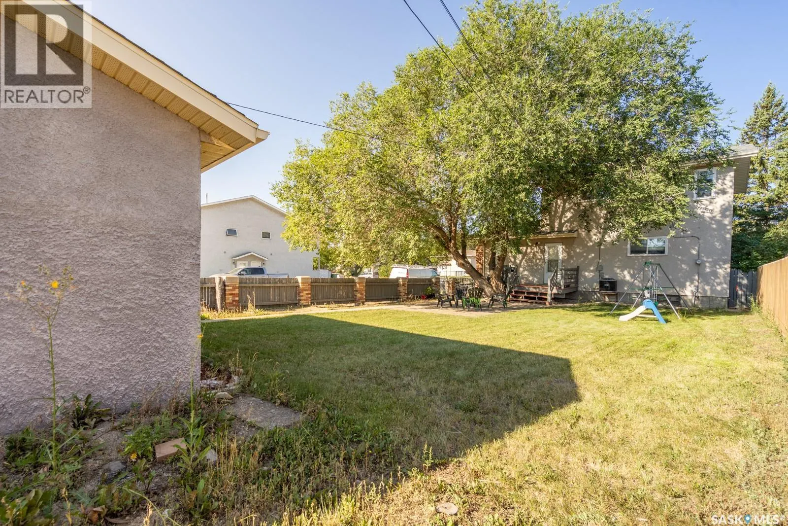 279 Angus STREET