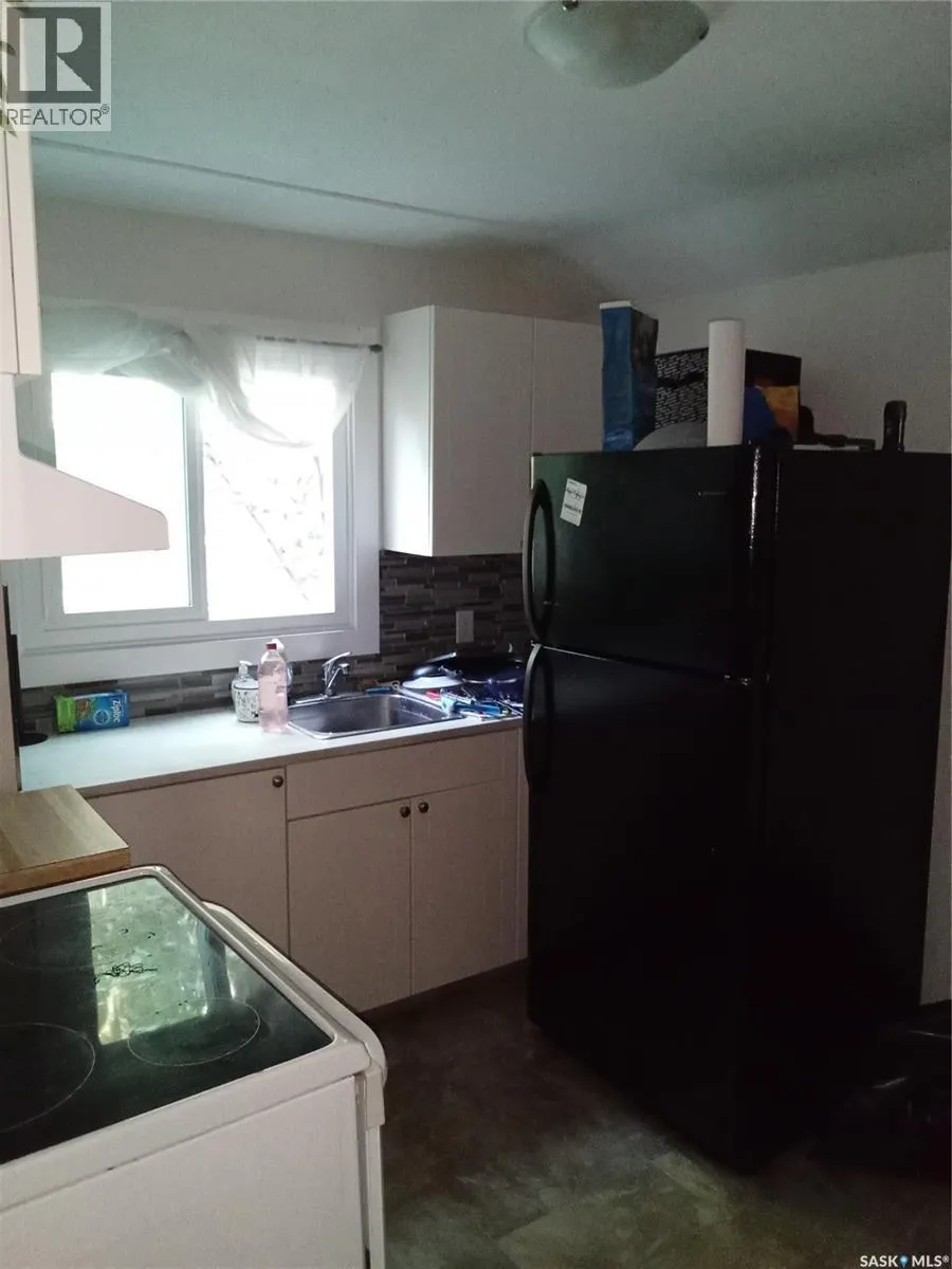 125 S AVENUE S