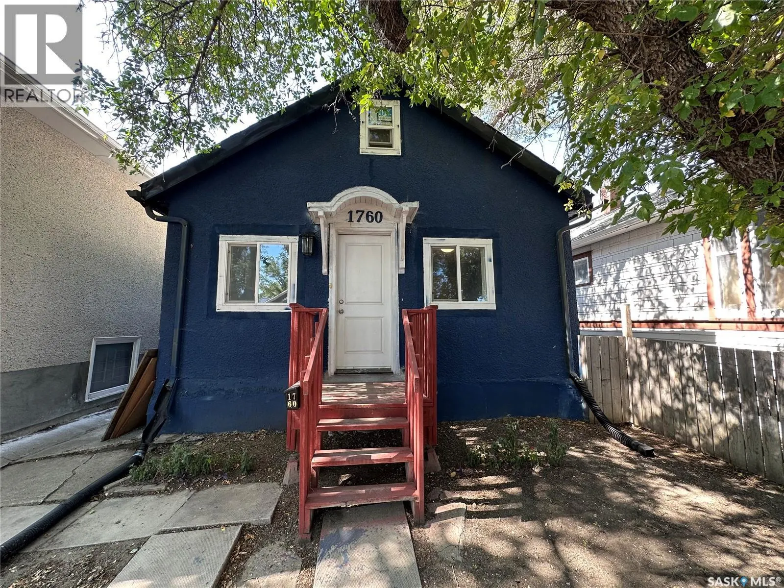 1760 Quebec STREET