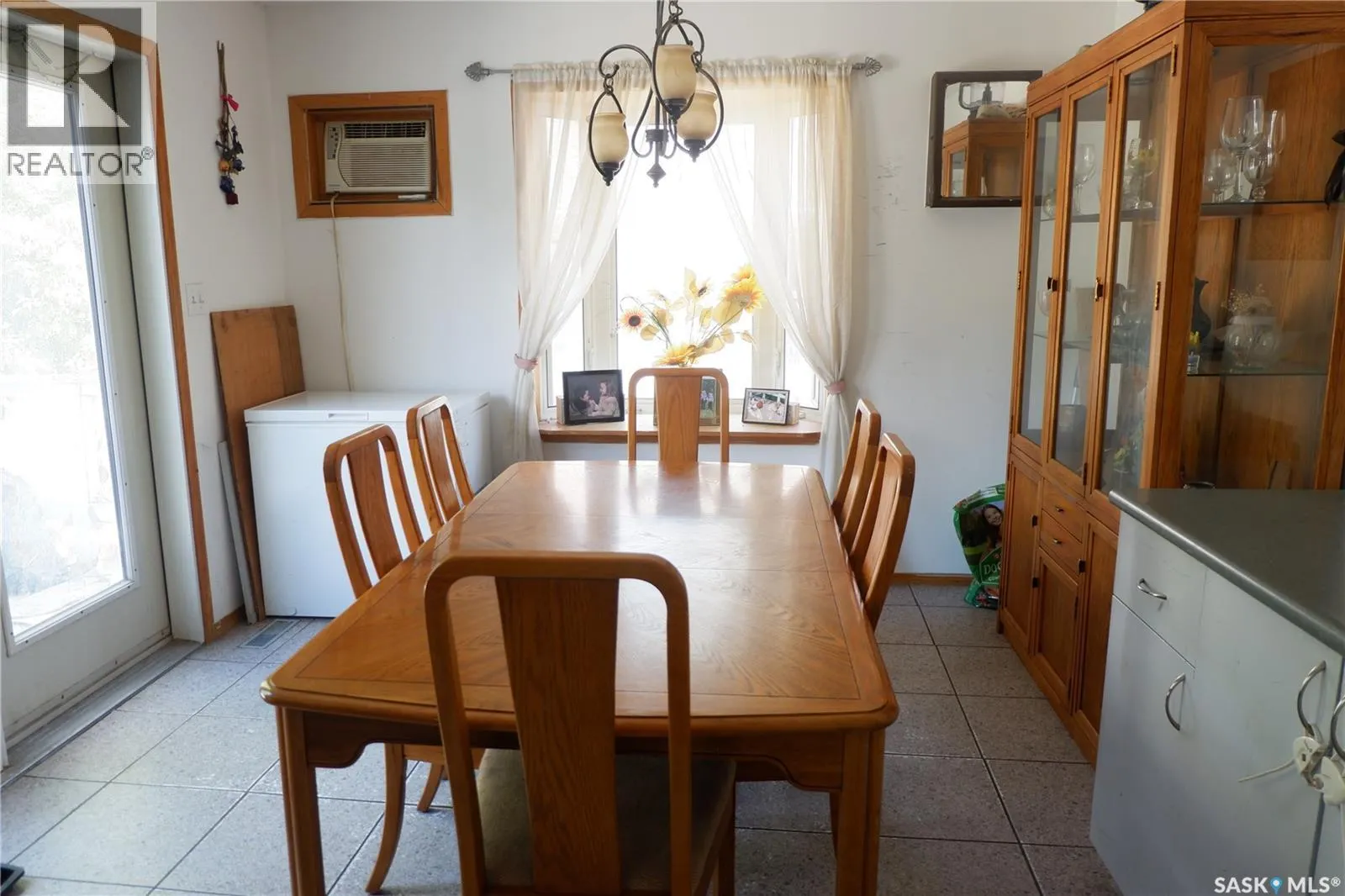 568 Stadacona STREET W