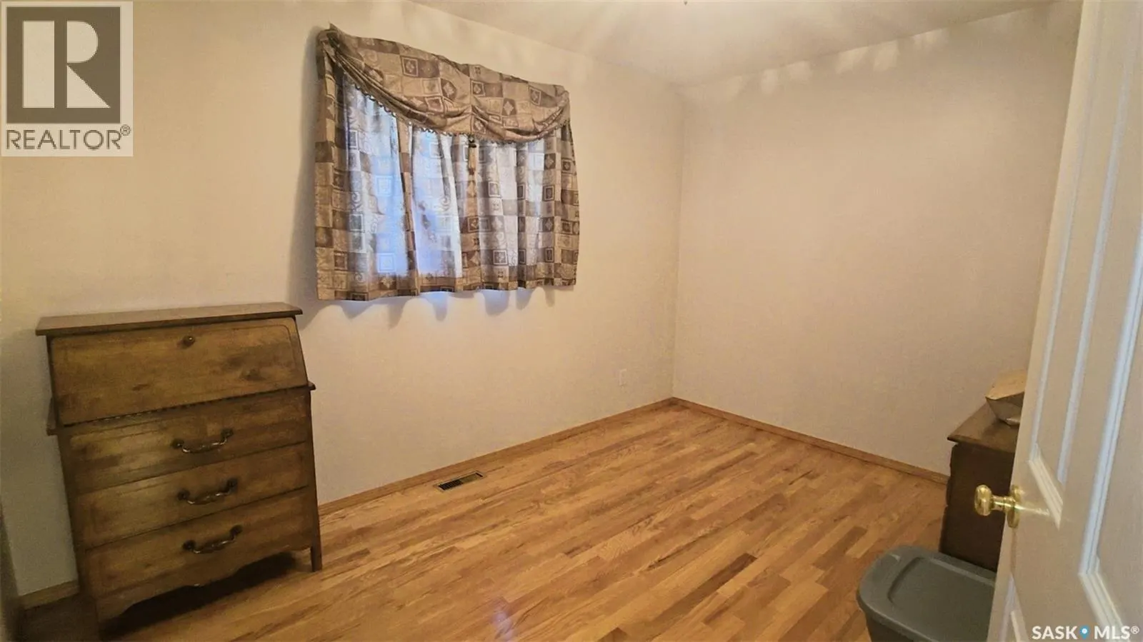 210 3rd STREET E