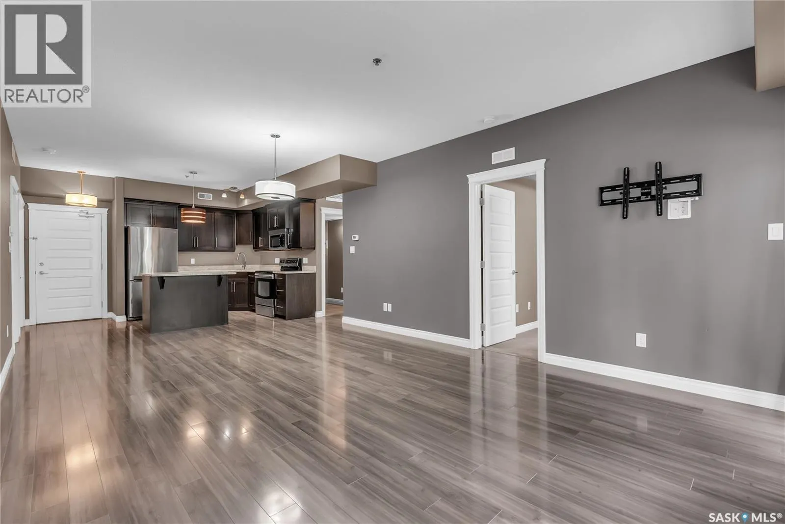 111 419 Nelson ROAD