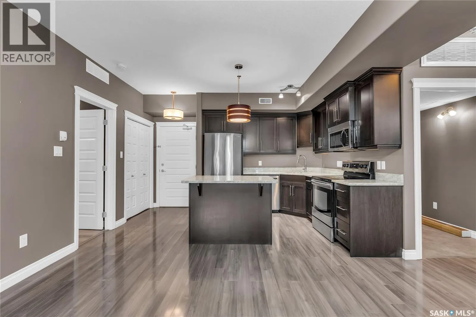 111 419 Nelson ROAD