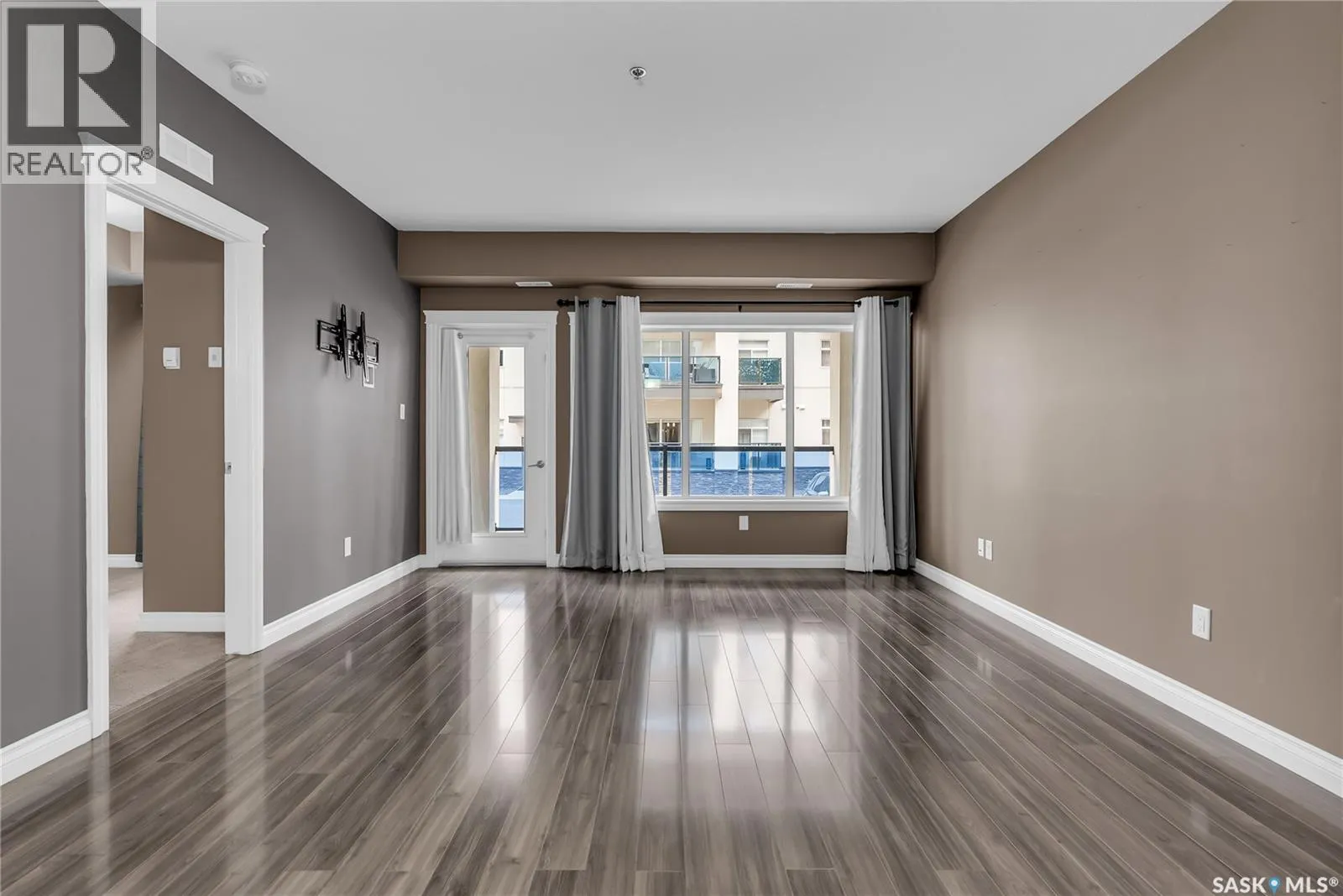 111 419 Nelson ROAD