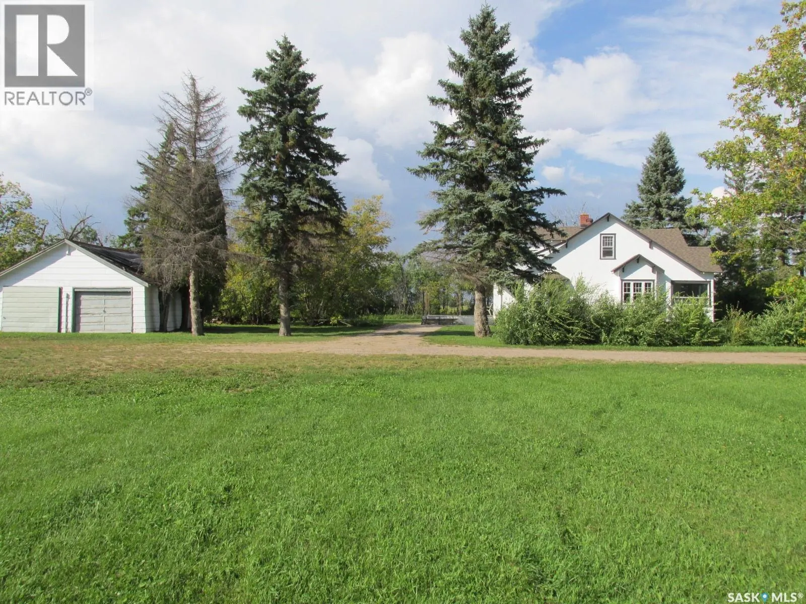 Walcer Acreage
