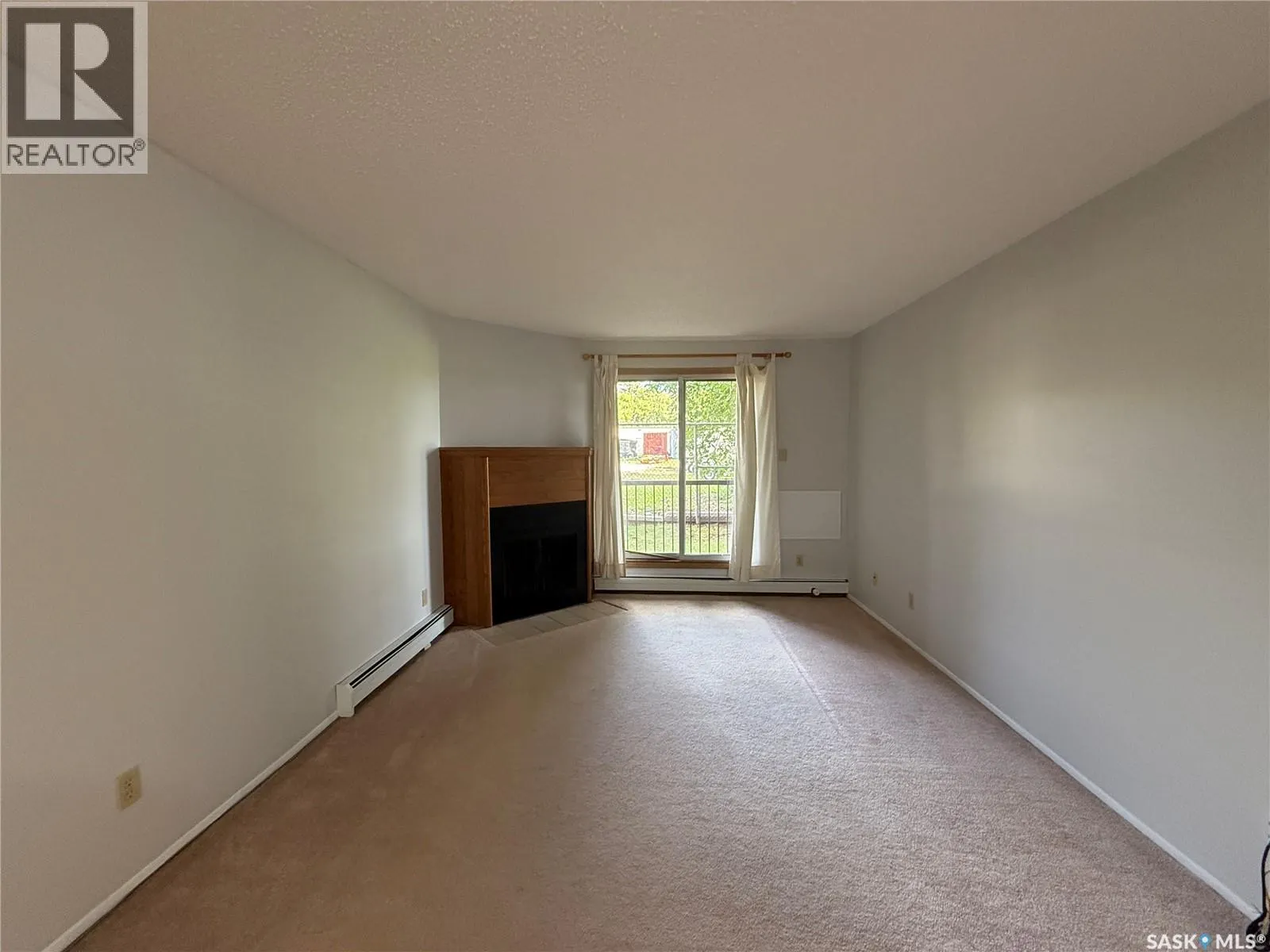 105B 4040 8TH STREET E