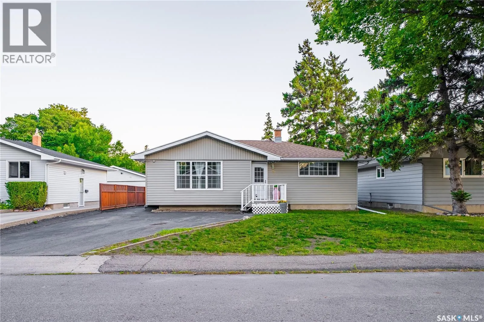 87 MERLIN CRESCENT