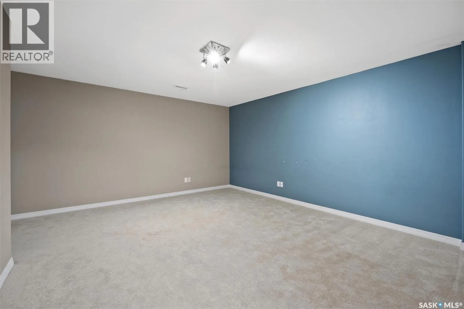 229 663 Beckett CRESCENT