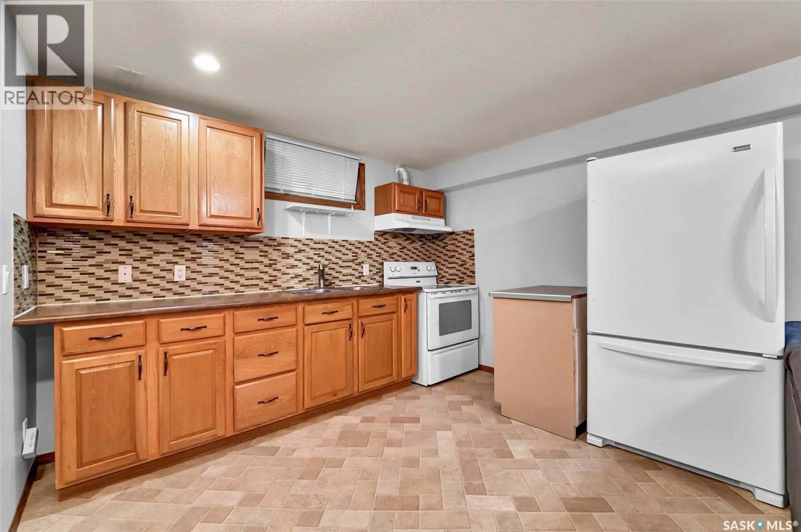 2105 Richardson ROAD