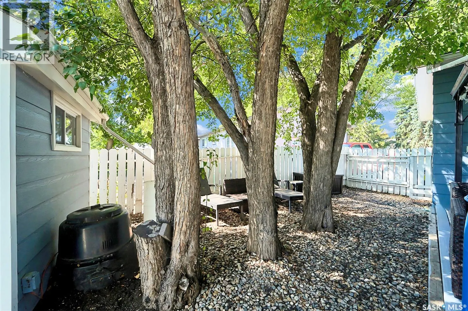 2105 Richardson ROAD