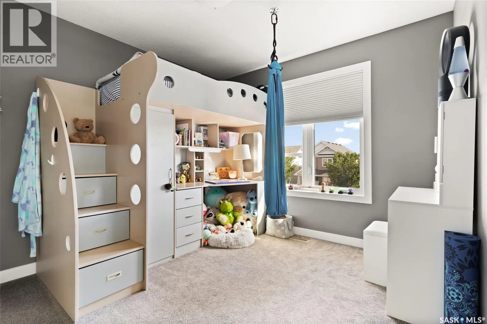 5121 Aerial CRESCENT