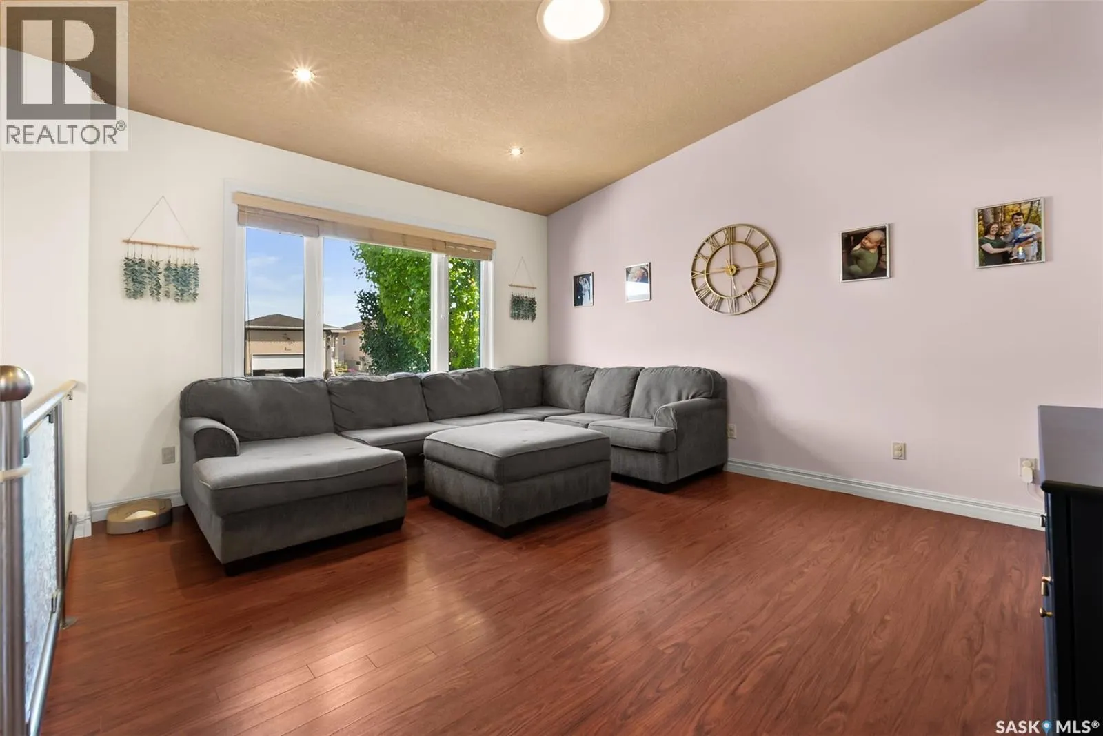 6007 Ehrle CRESCENT