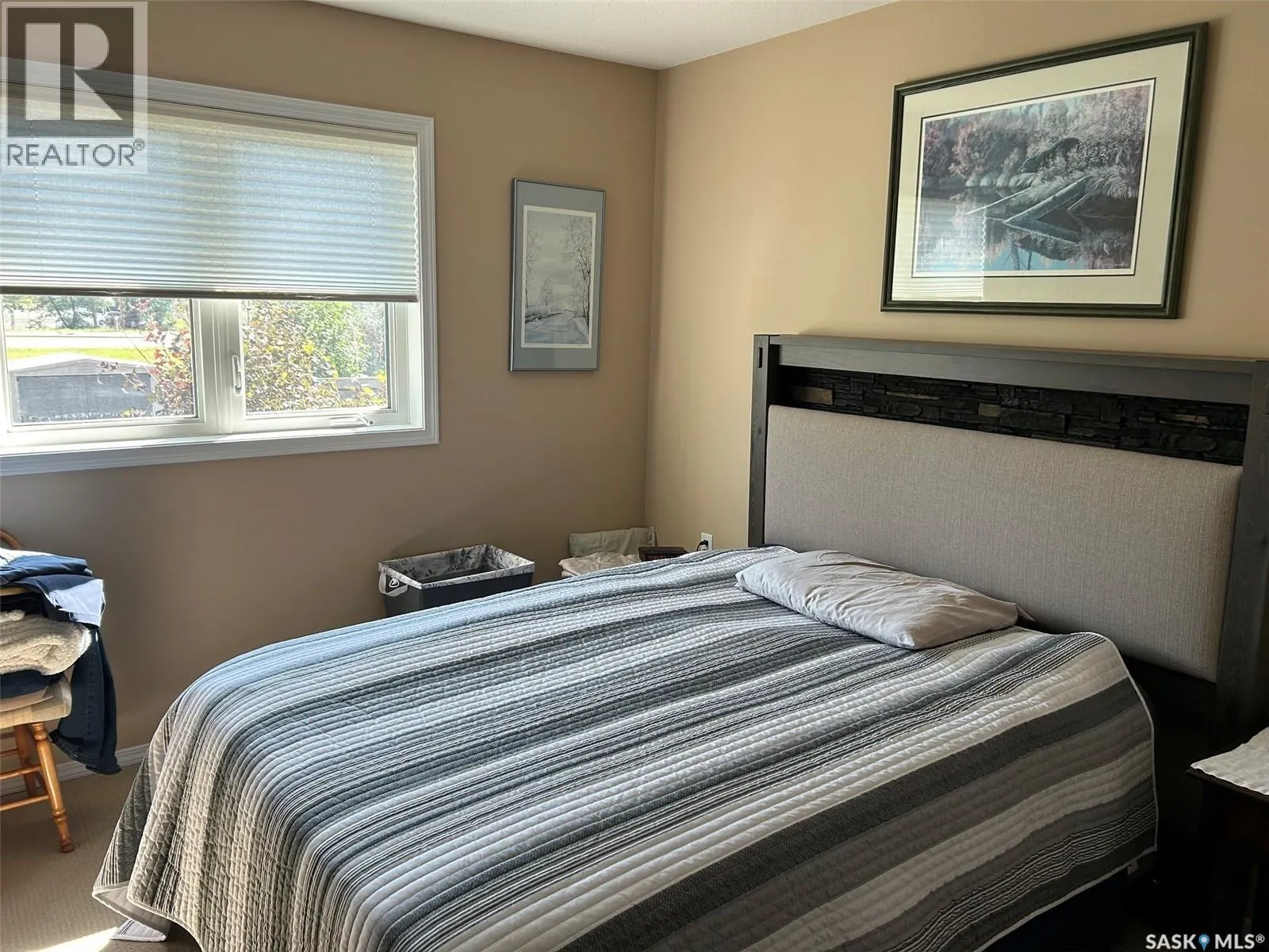 B 10302 Henderson DRIVE