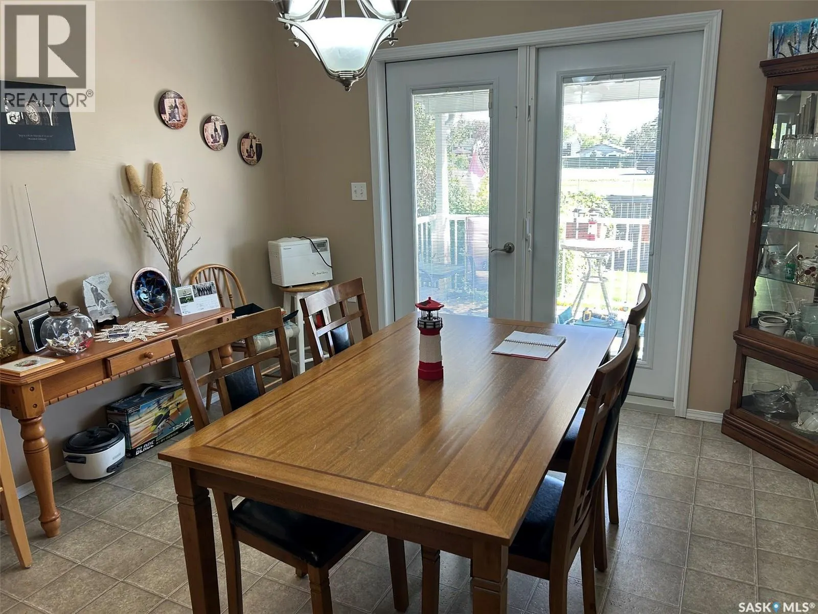 B 10302 Henderson DRIVE