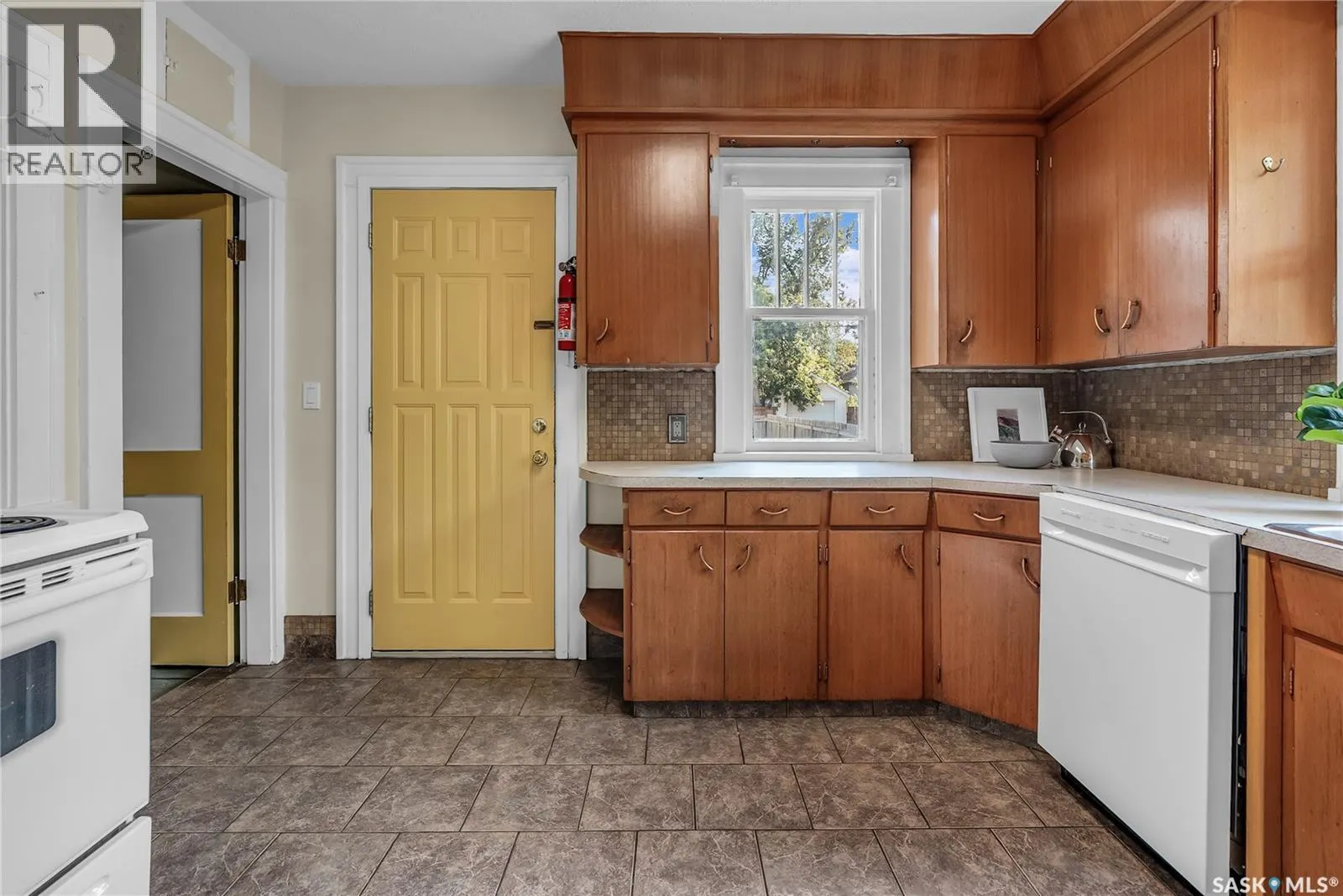 511 29th STREET W