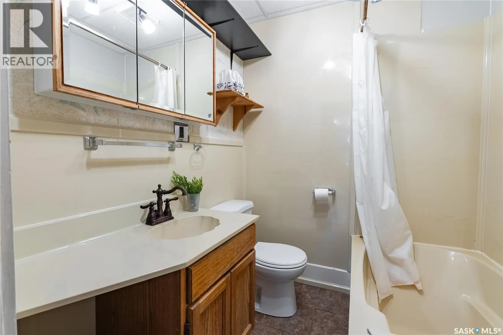 511 29th STREET W