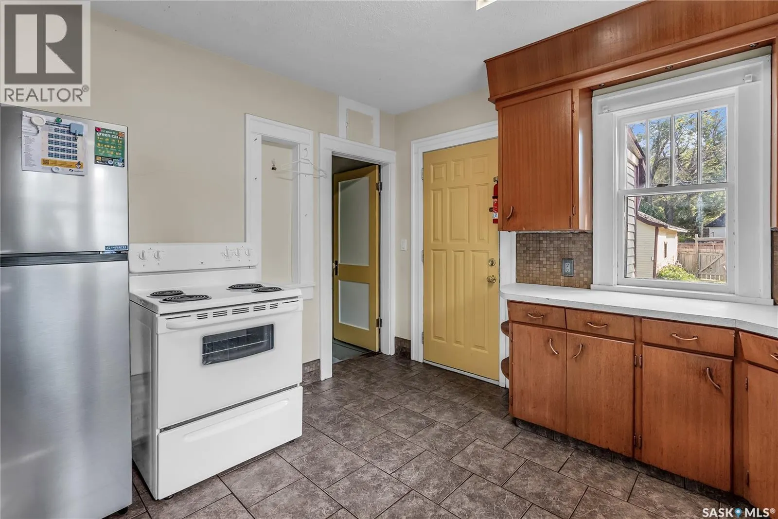 511 29th STREET W
