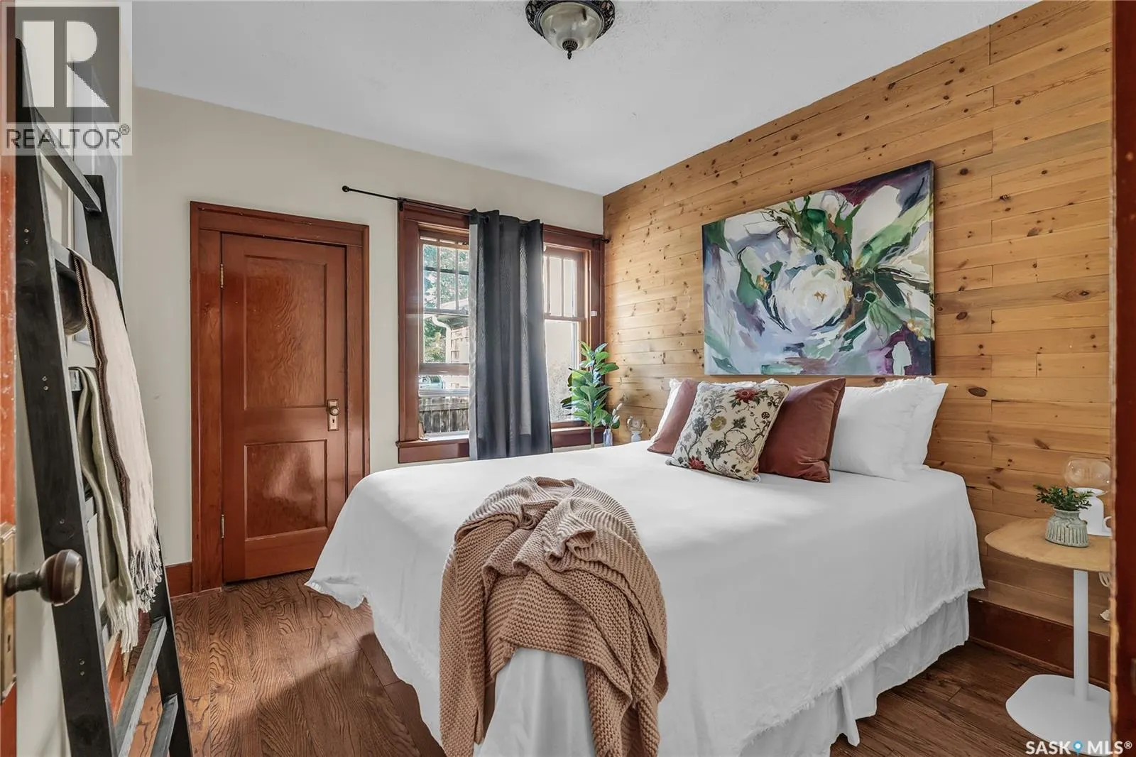 511 29th STREET W