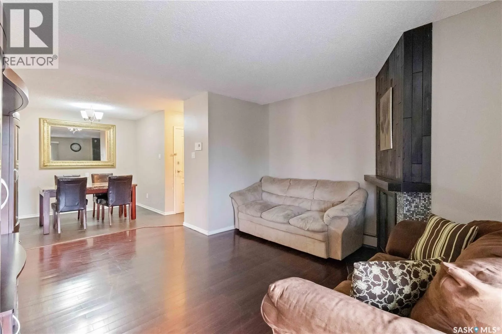 306 D2 1121 McKercher DRIVE
