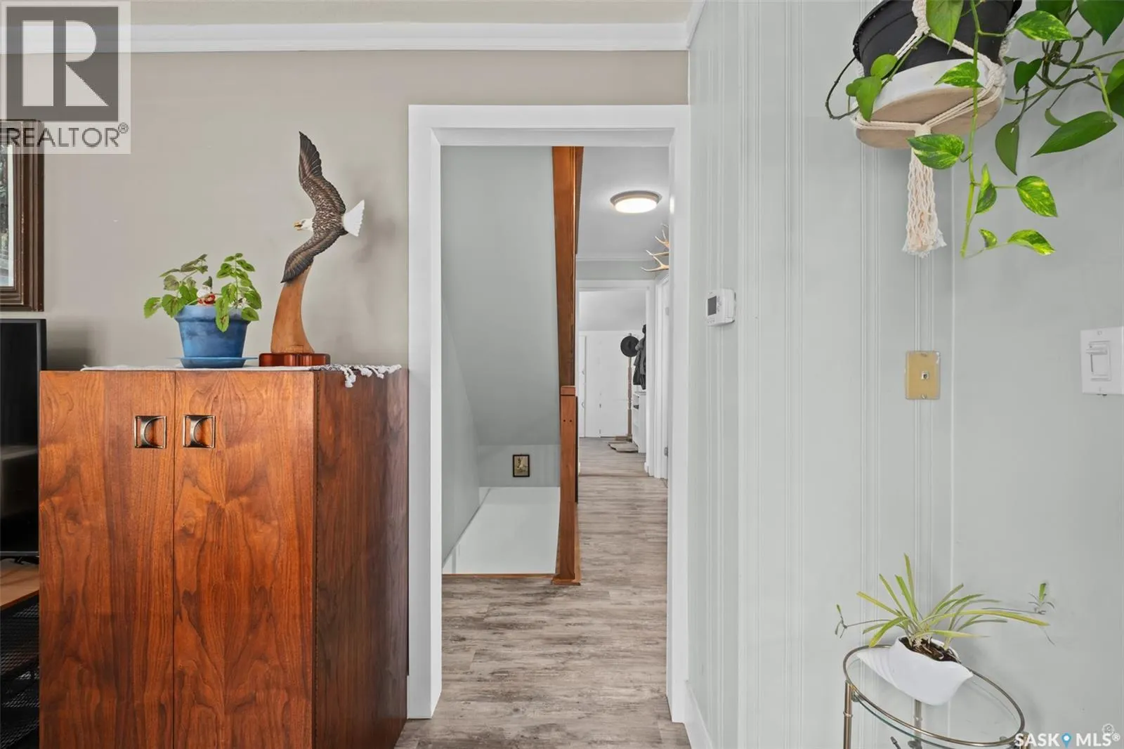 745 4th STREET E