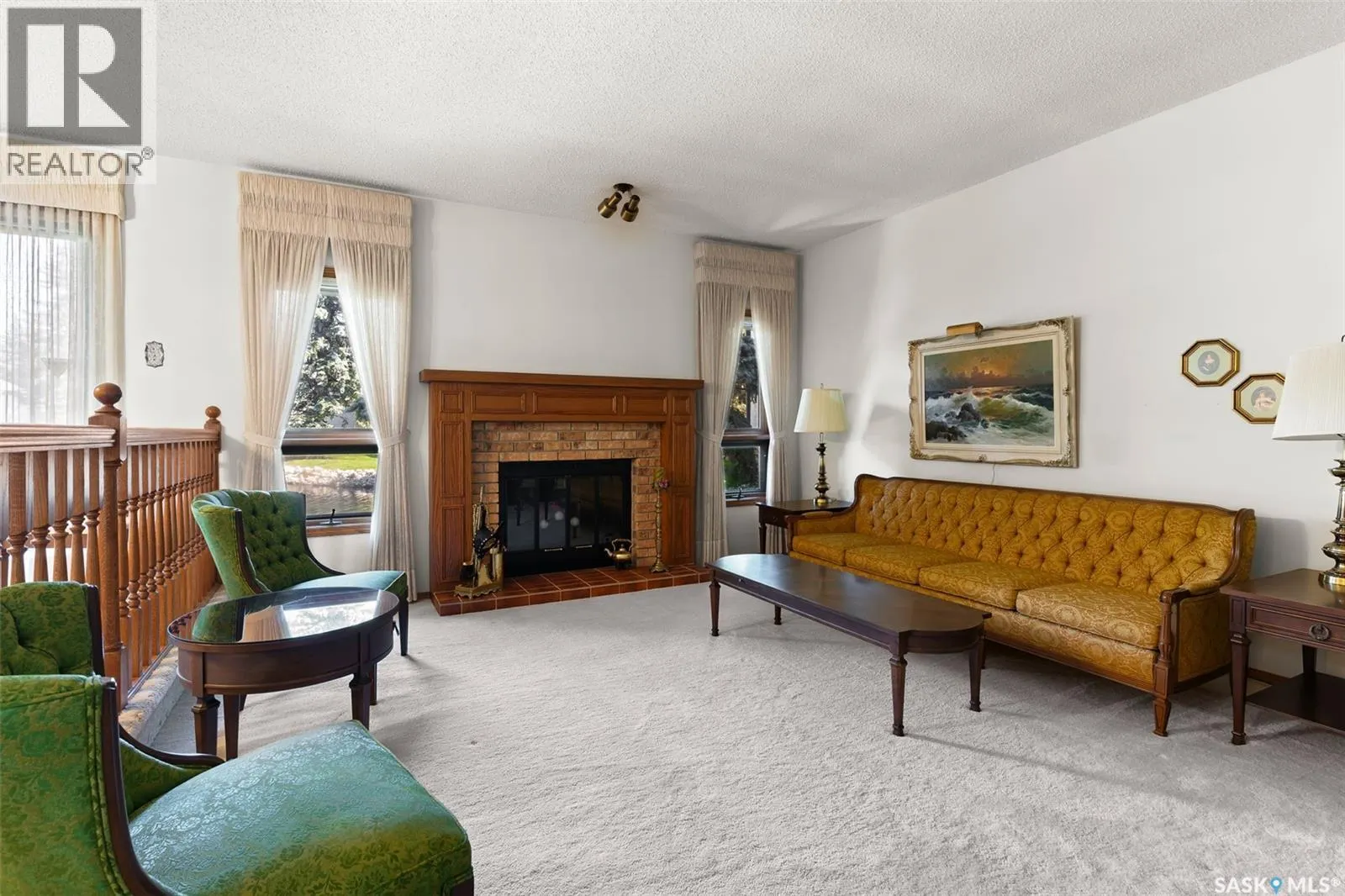 341 Avon DRIVE